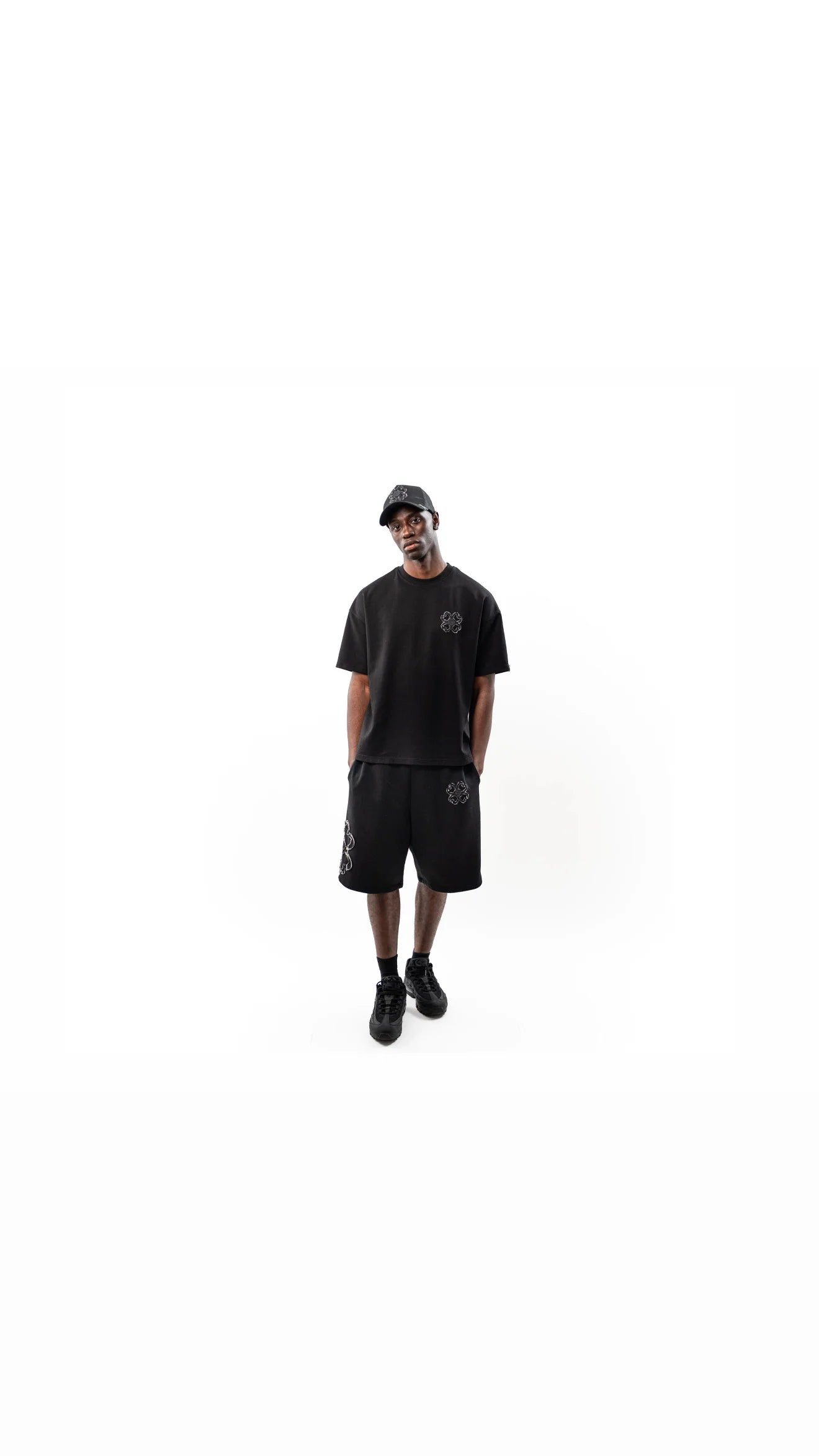 TOROM - Obsidian Black Shorts