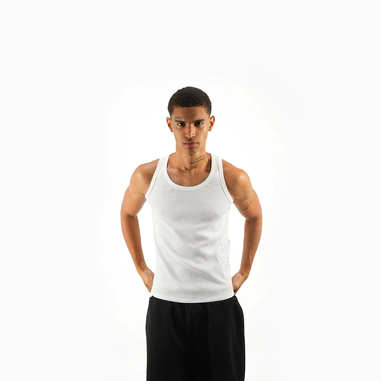 TOROM - Essential Clover Tank Top - White
