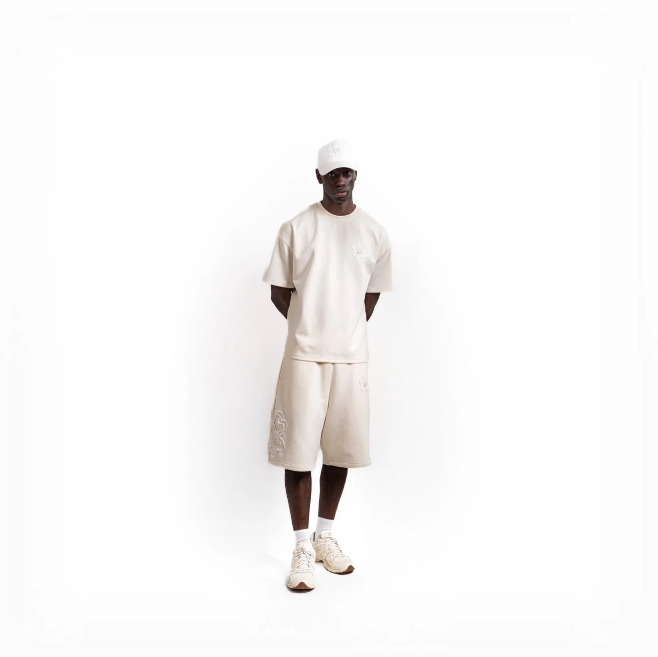 TOROM - Beige Sand Shorts