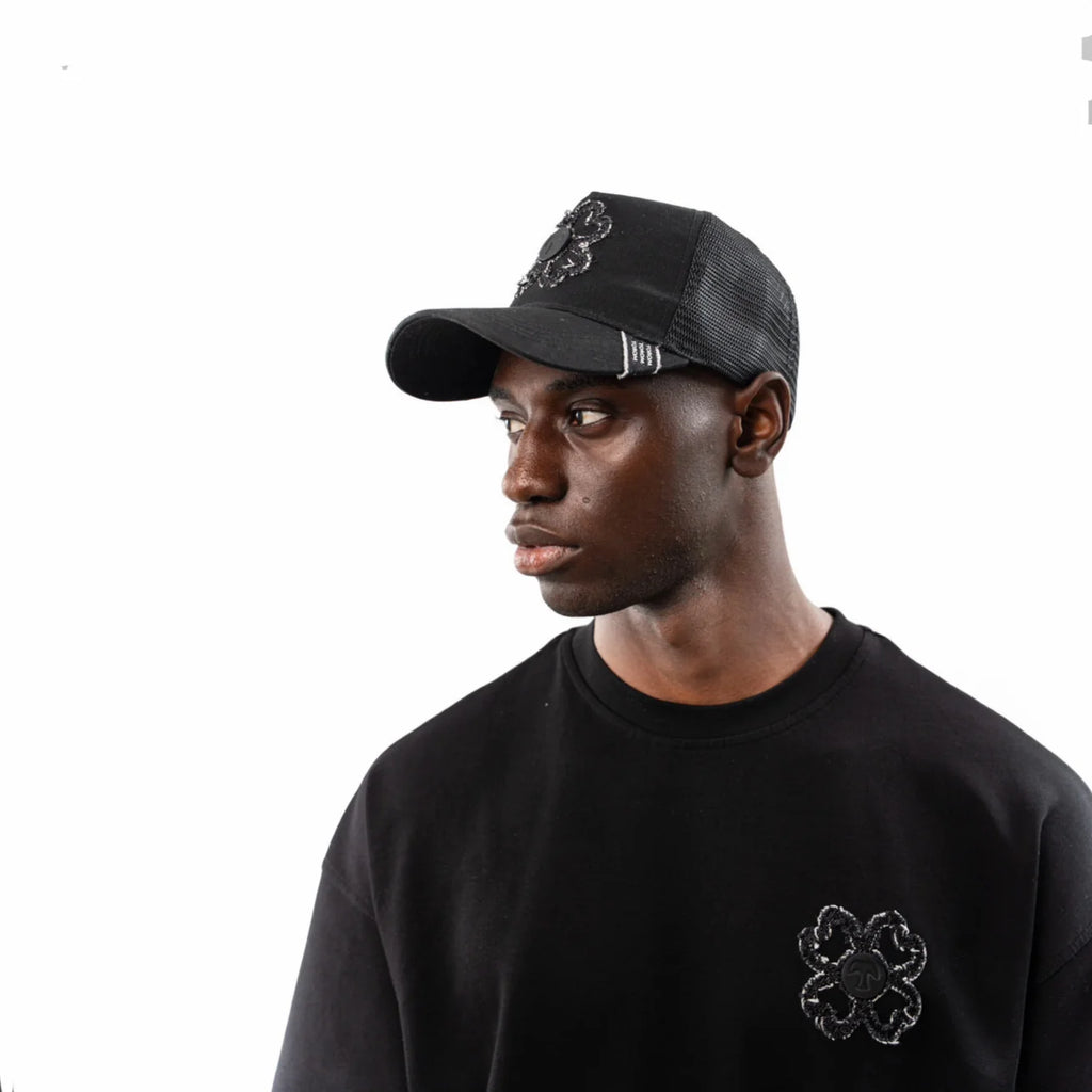 TOROM - Obsidian Black Cap